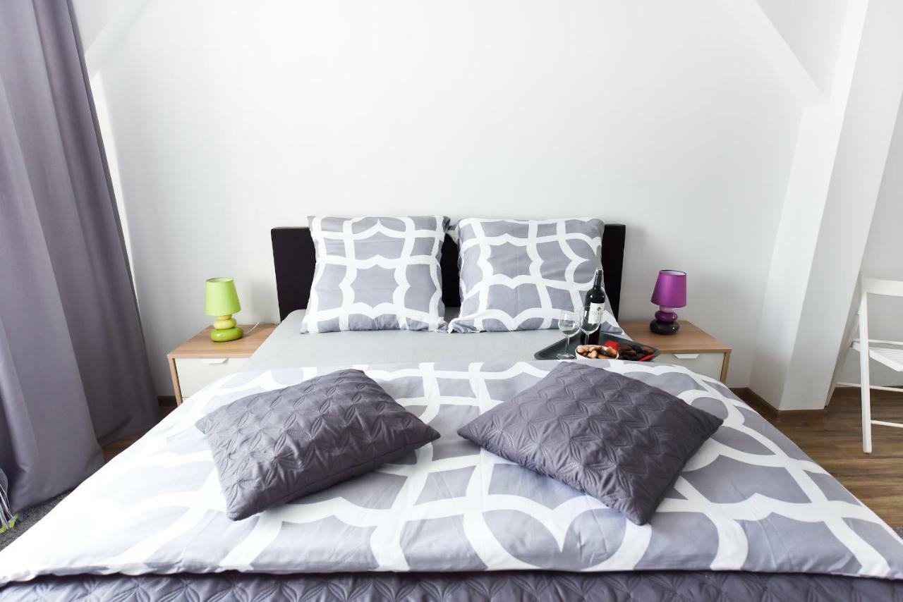 Apartament Centrum Z Miejscem Parkingowym Stary Toruń Exteriör bild