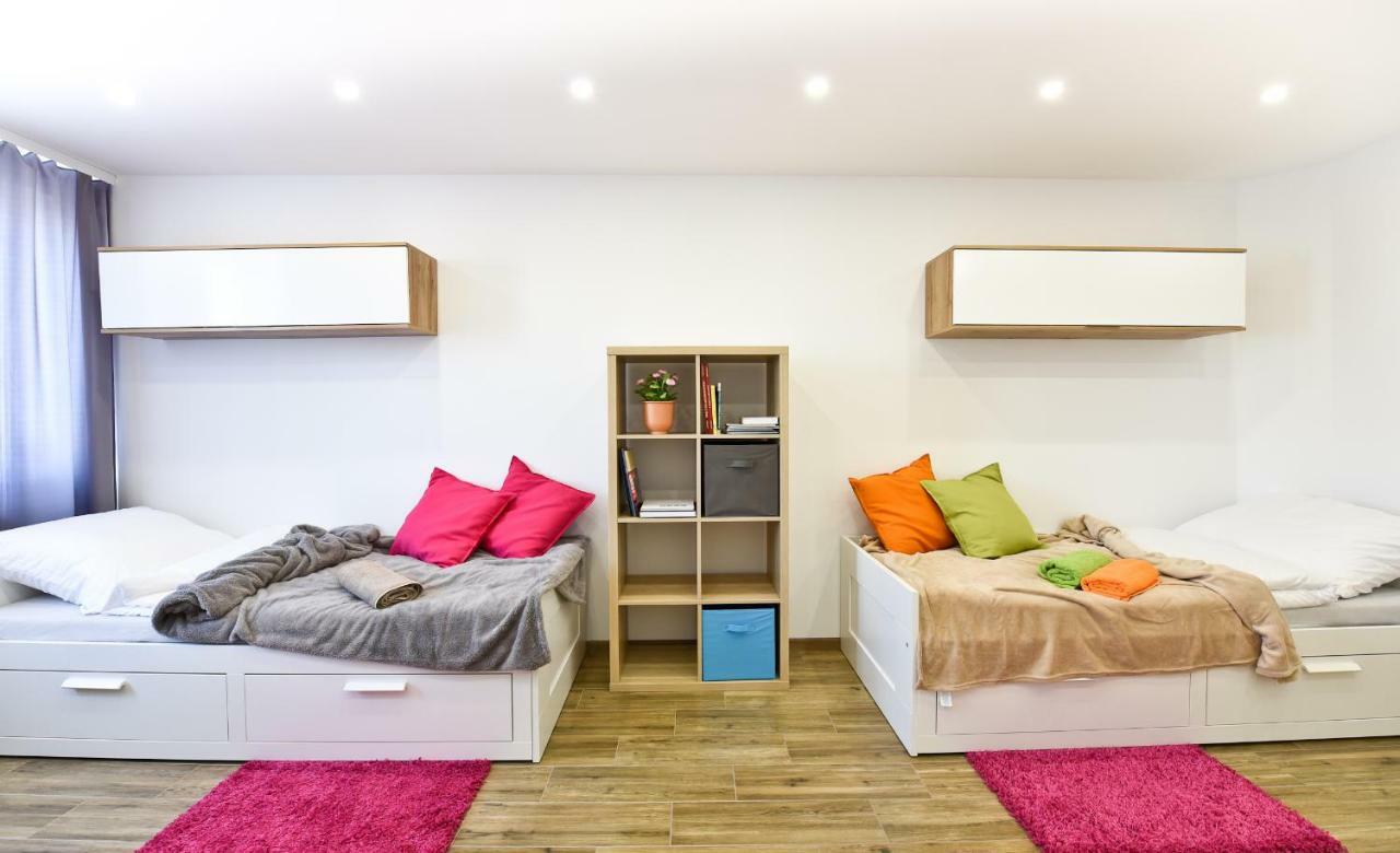 Apartament Centrum Z Miejscem Parkingowym Stary Toruń Exteriör bild