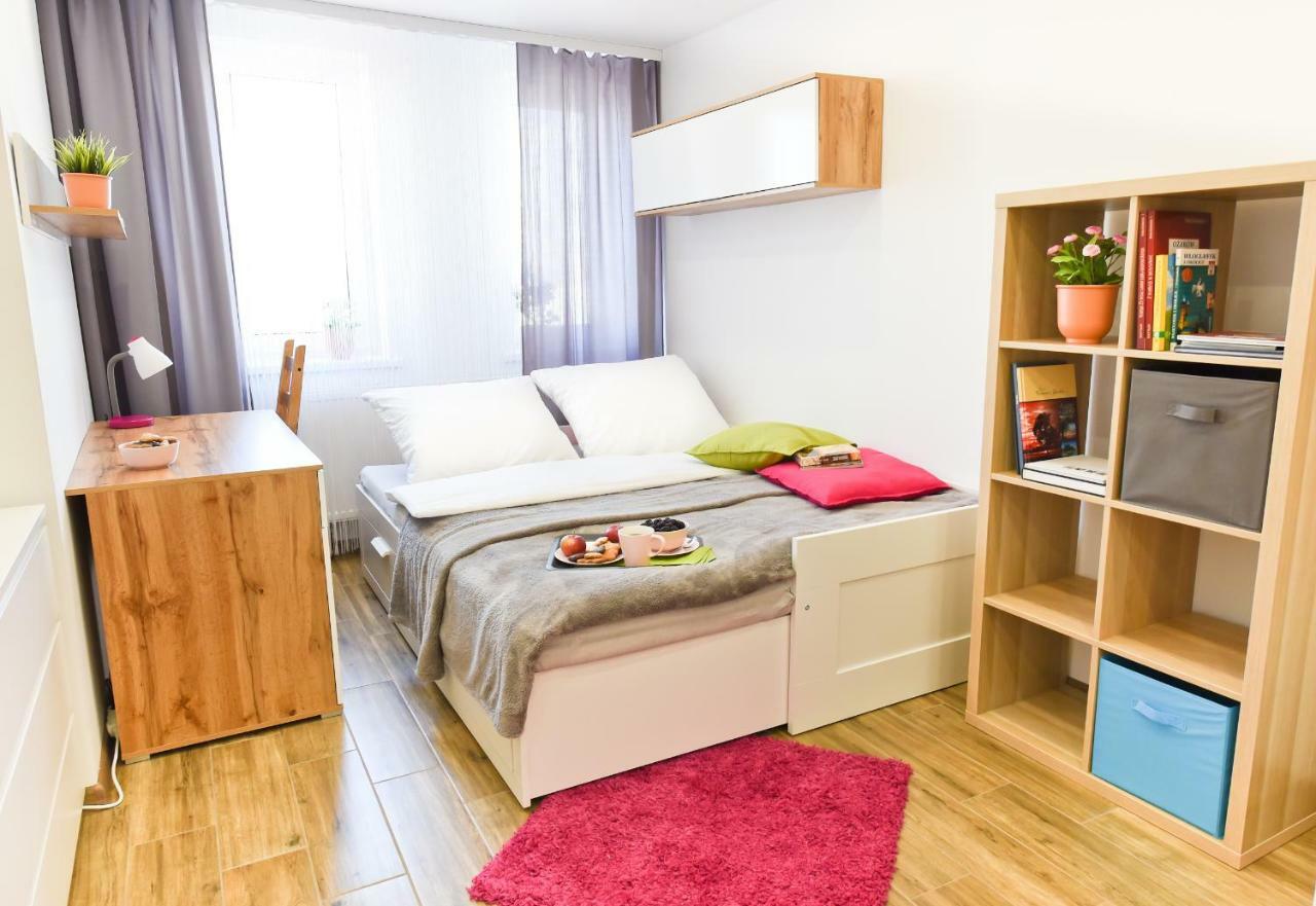 Apartament Centrum Z Miejscem Parkingowym Stary Toruń Exteriör bild