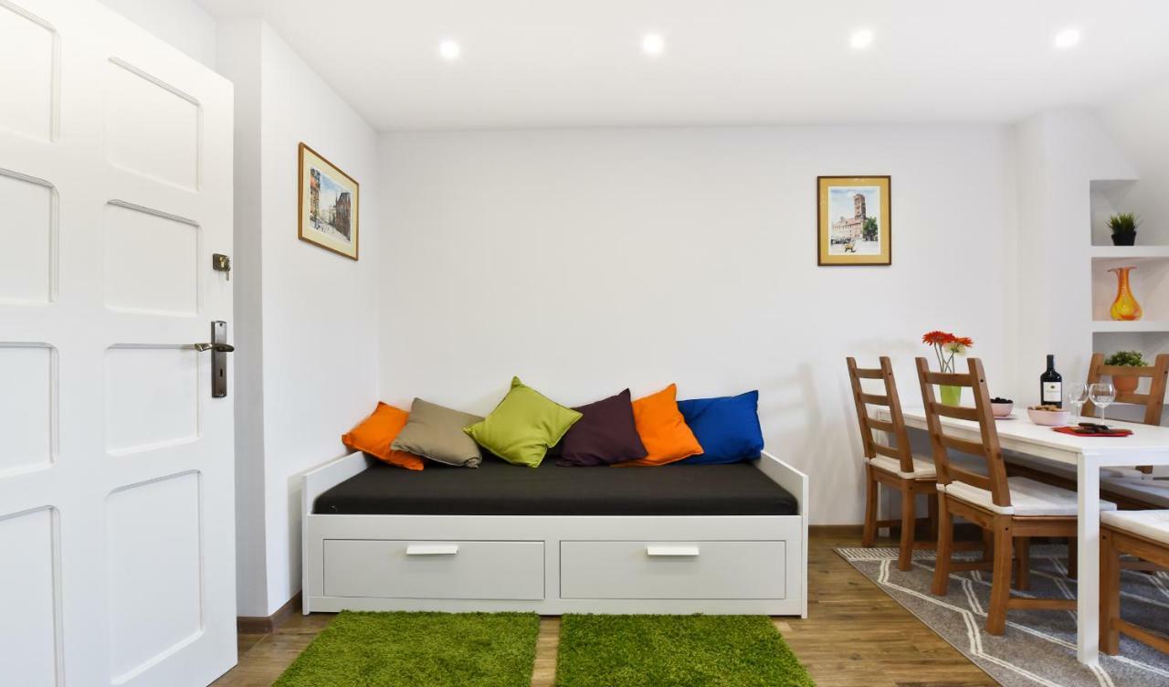 Apartament Centrum Z Miejscem Parkingowym Stary Toruń Exteriör bild